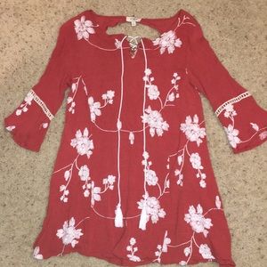 Cute burnt orange dress!